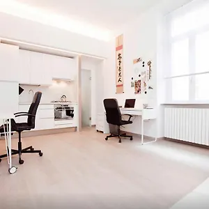 Design - City Center - Duomo Apartment